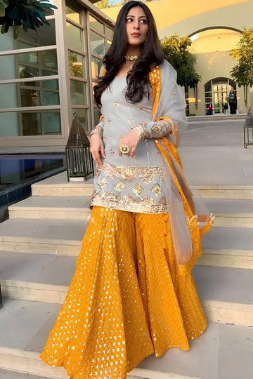 Yankita Kapoor Haldi Dress For Bride Sister