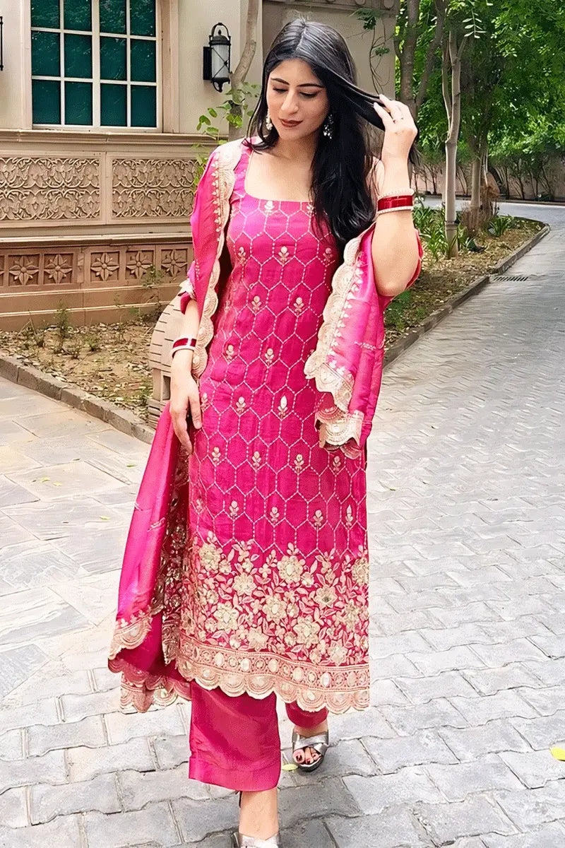 Yankita Kapoor Pink Sharara Suit For Raksha Bandhan