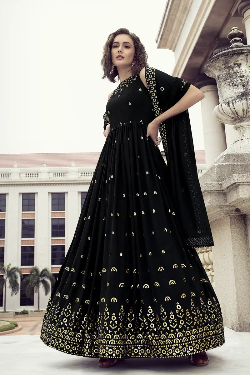 black color gown for girls
