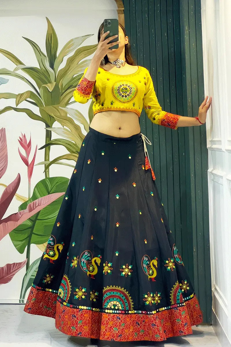 black chaniya choli for navratri