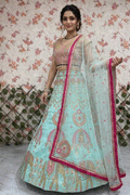 designer engagement lehenga