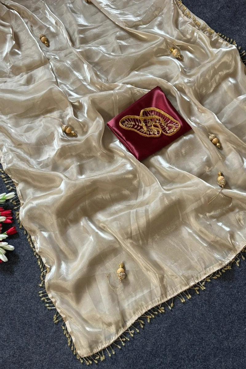 fashionable silk saree for gen z