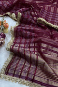 fashionable wedding saree loo