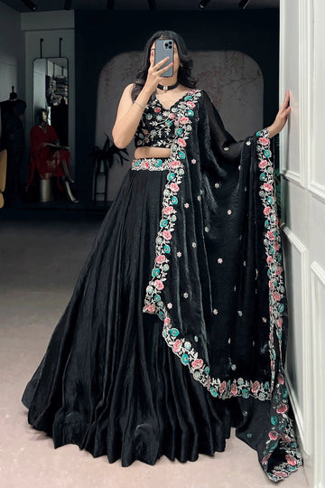 glamorous black lehenga for party