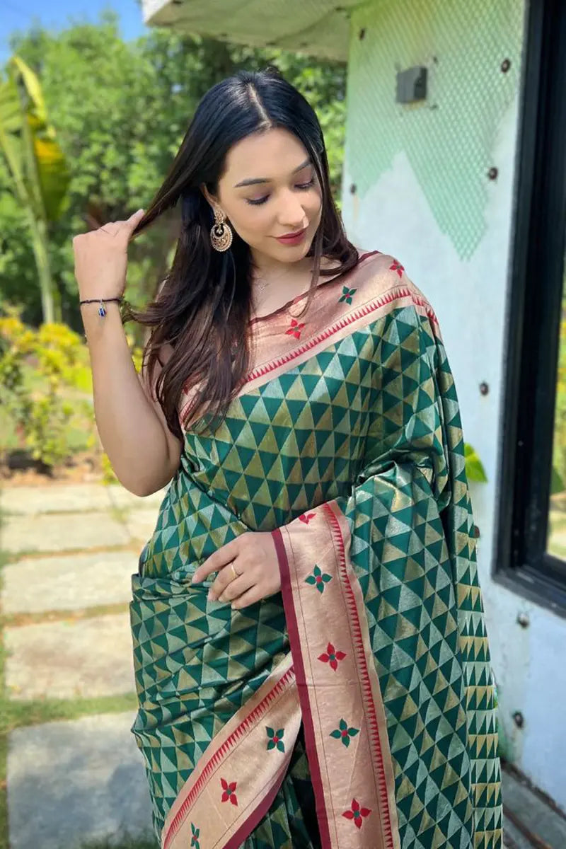 paithani saree green colour