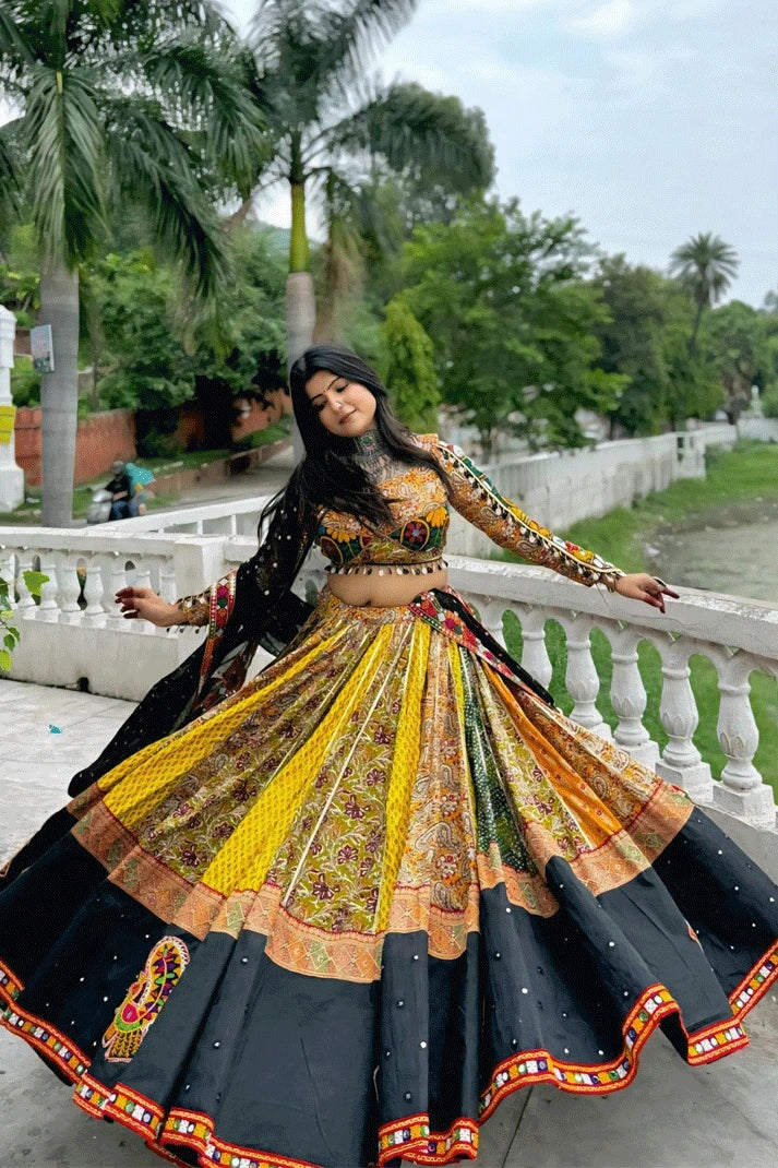 traditional yellow lehenga for navratri