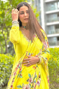 heena khan Yellow color dress for girls