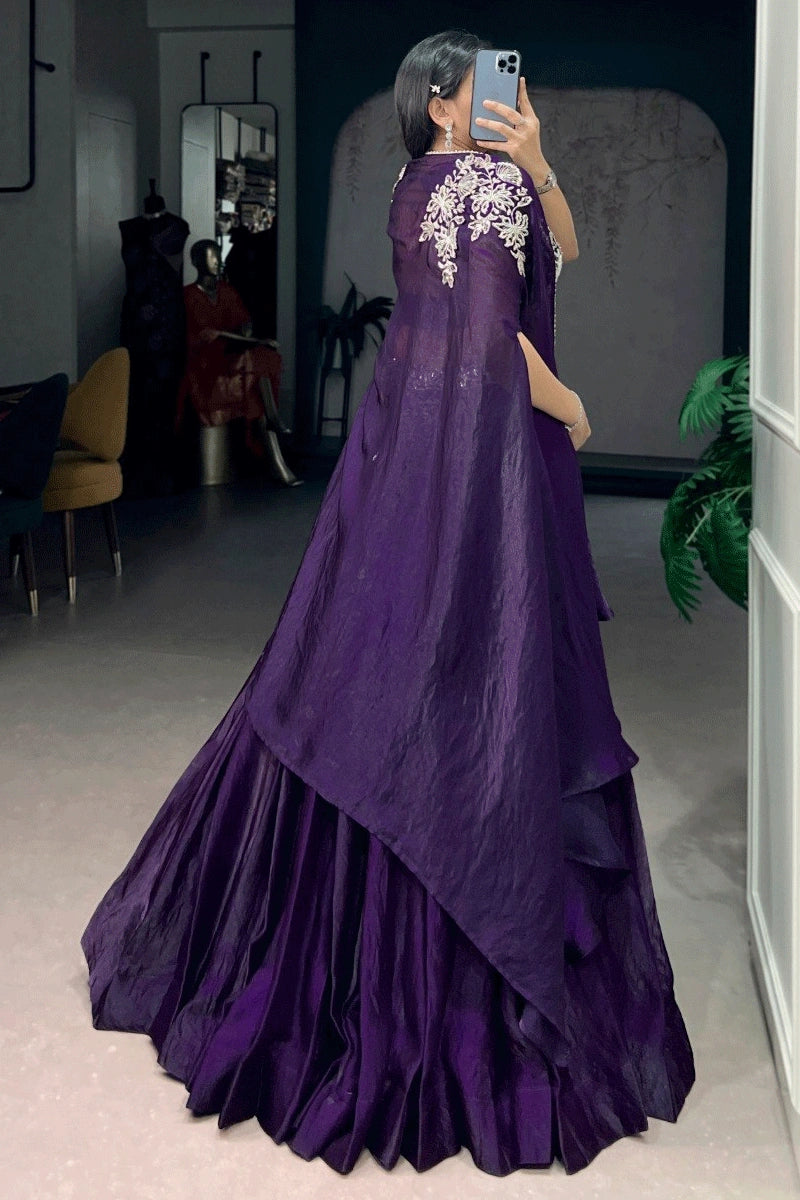 indo western lehenga with shrug