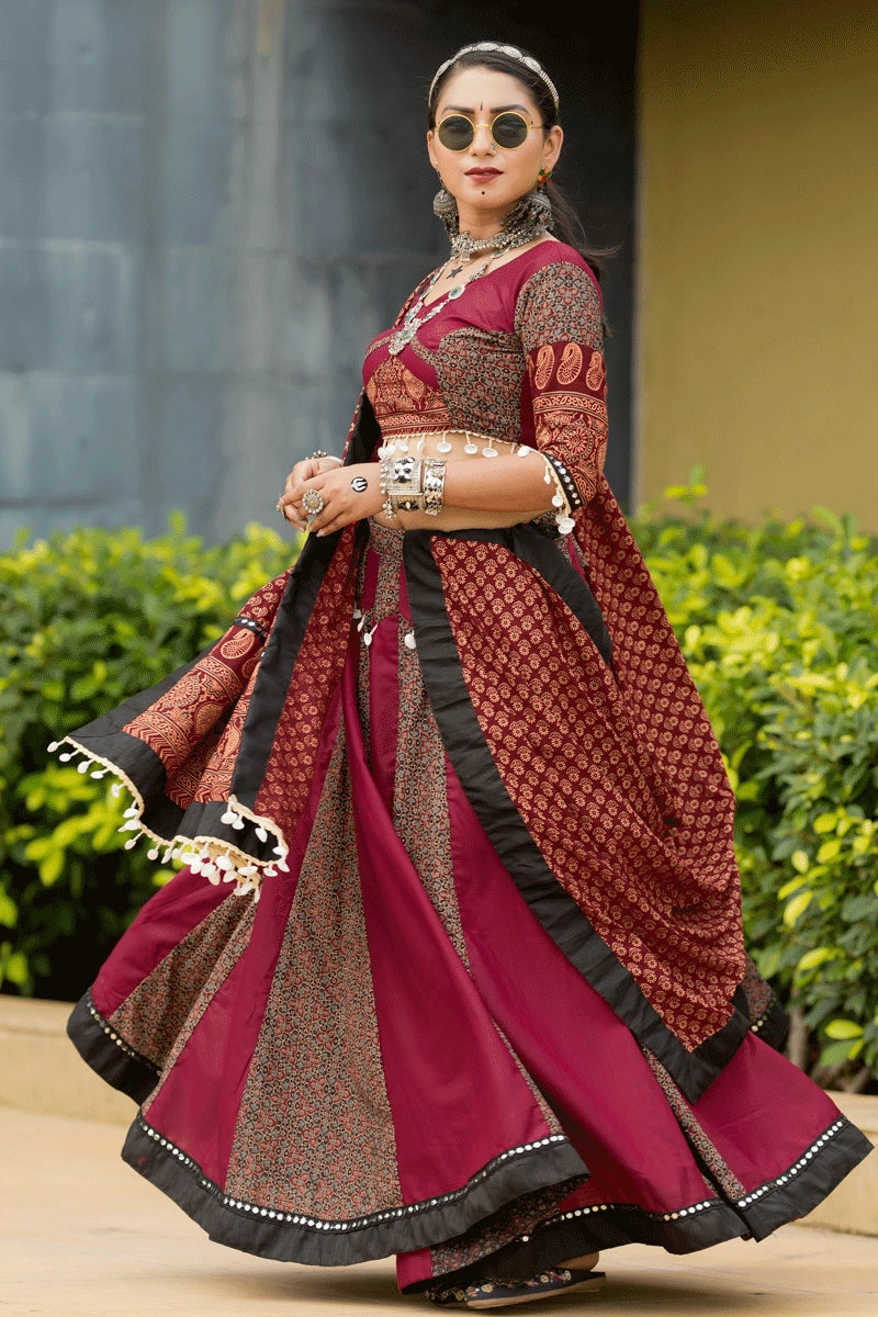 maroon patta style lehenga