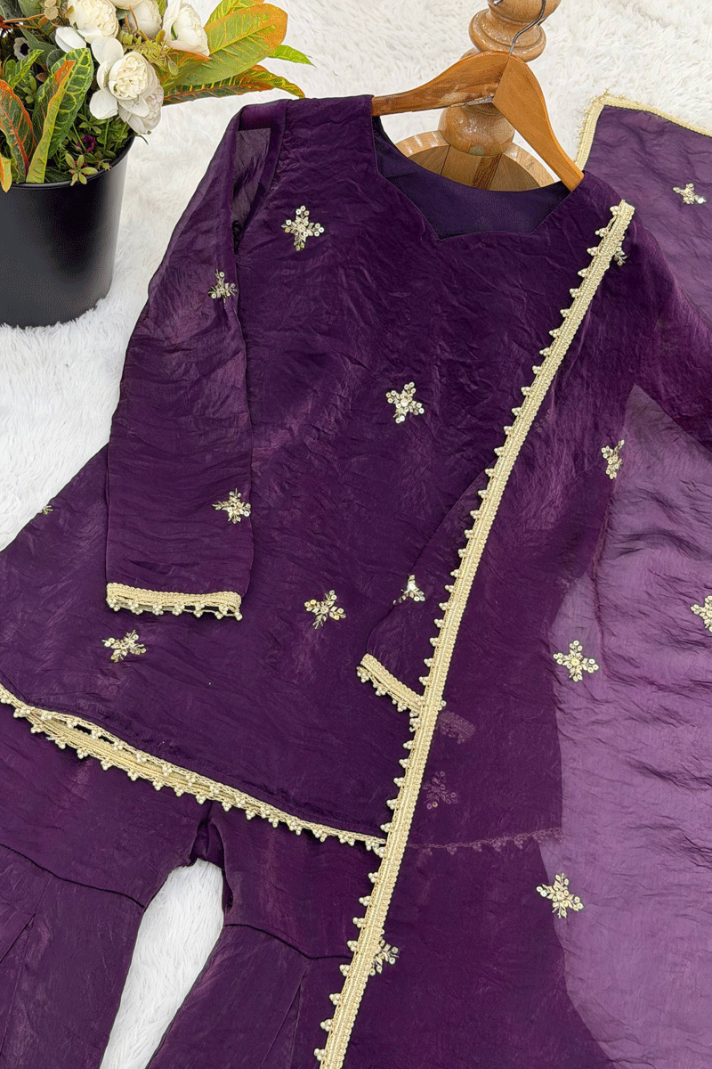 modern sharara outfit for girls