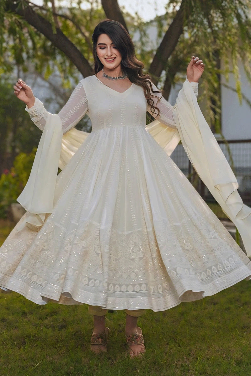 Wedding White Colour Dress Bride Simple White Dress For Pre Wedding Off White Colour Georgette Reception Gown For Girls Anaya Wedding White Colour Dress Bride Simple White Dress For Pre Wedding Off White Colour Georgette Reception Gown For Girls Anaya