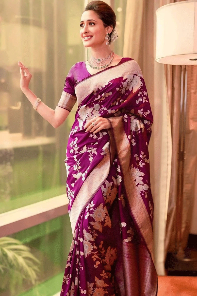 pragya jaiswal purple saree