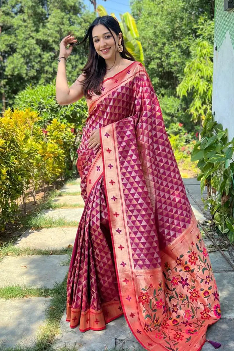 rani pink saree design for women