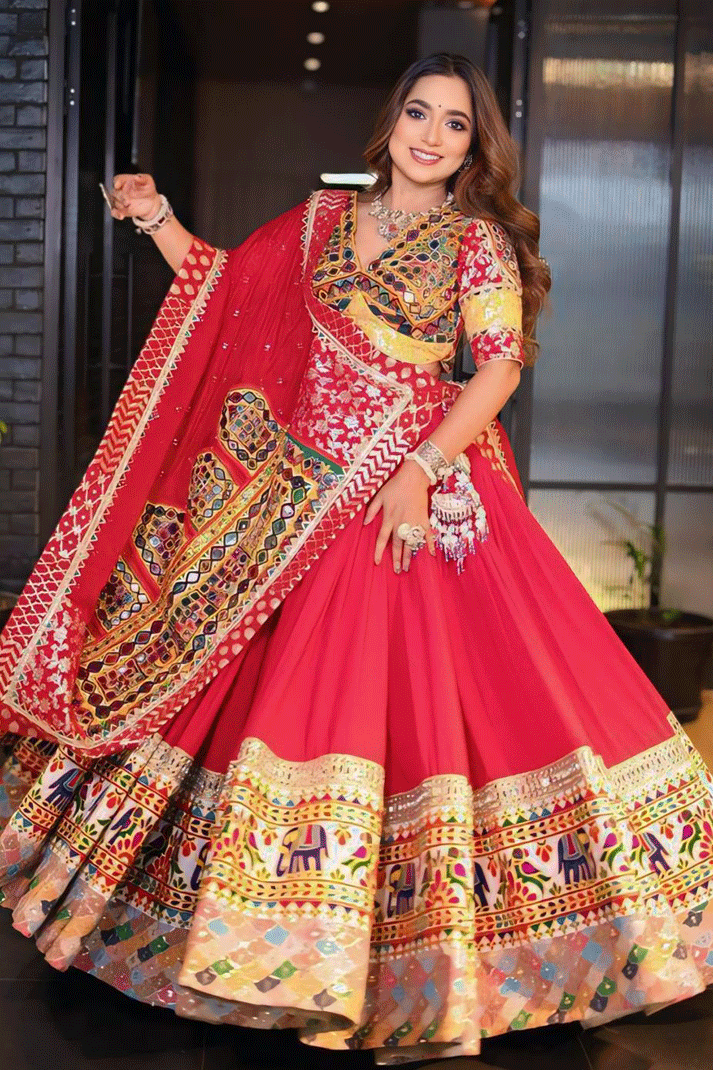 red  colour chaniya choli f0r garba