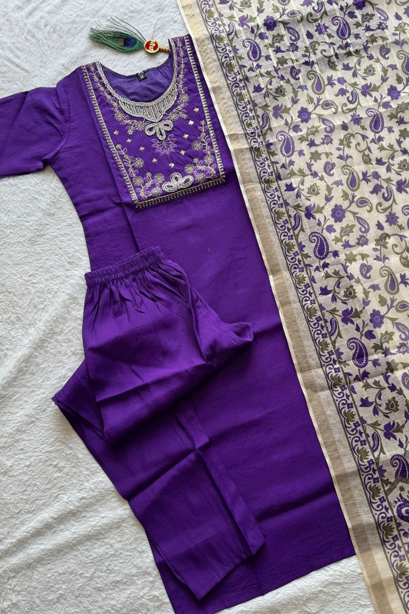 roman silk outfit for women