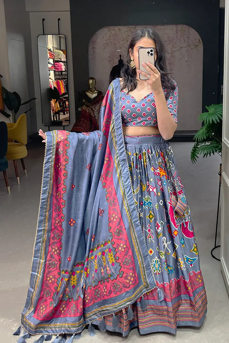 gray color navratri choli design