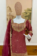 stylish bandhani print outfit
