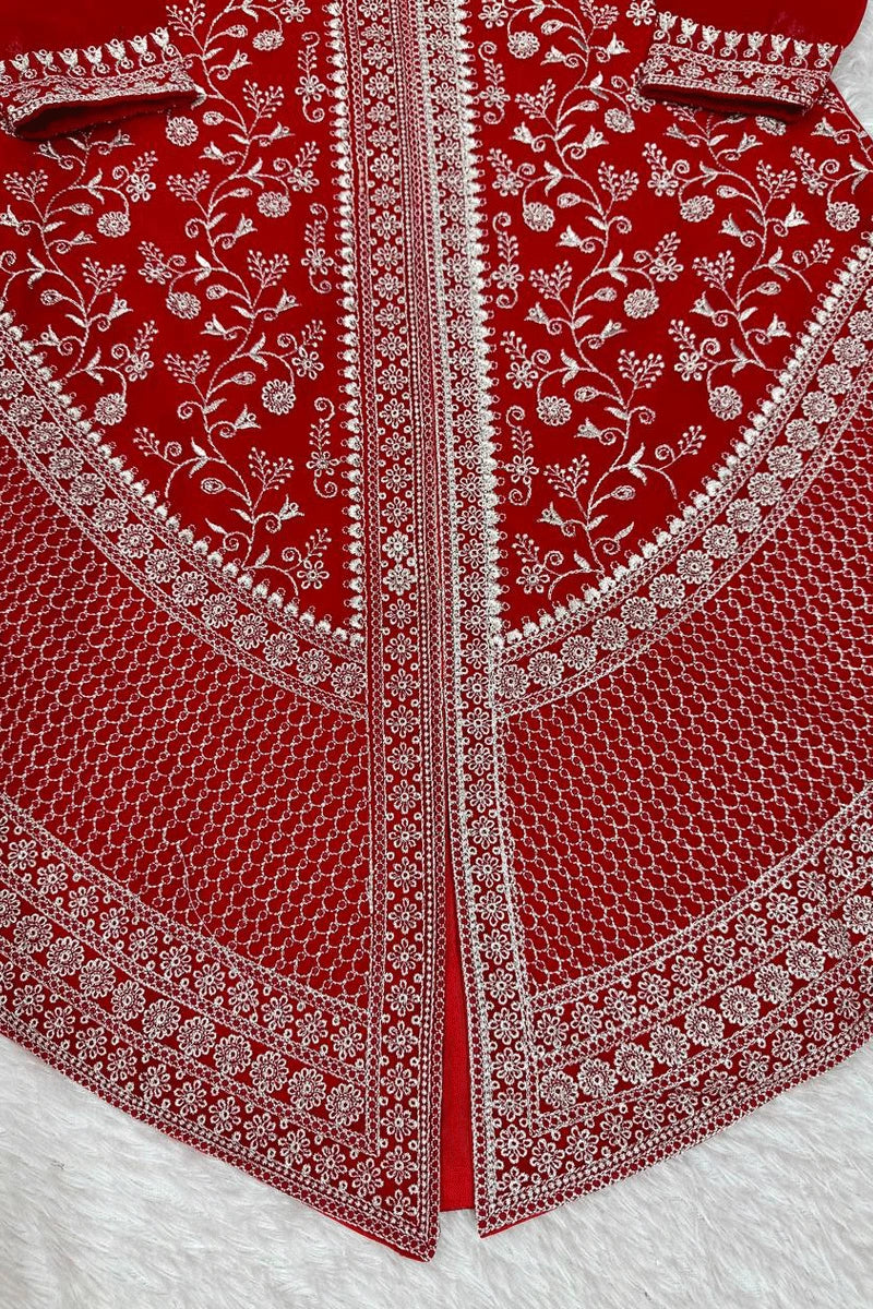 traditional karwa chauth outfit for women