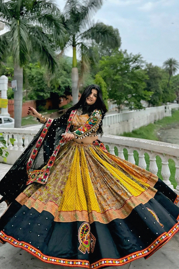 traditional yellow lehenga for navratri