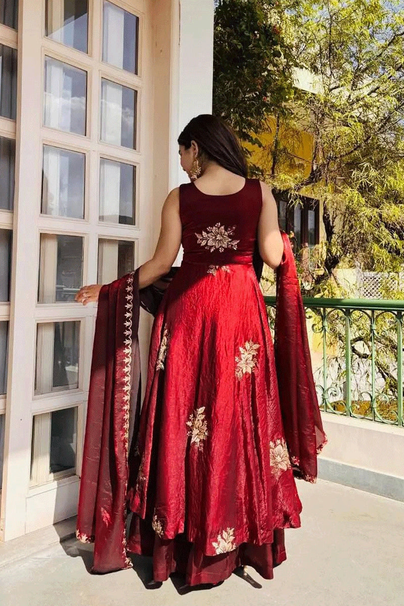 trendy anarkali dress for girls