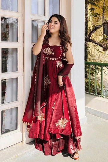 wedding special sleeveless anarkali suit