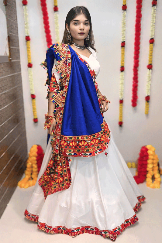Traditional Gamthi Silk White Colour Chainiya Choli - Anaya Designer Studio