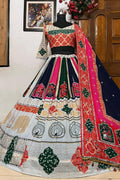 white colour chaniya choli for navratri