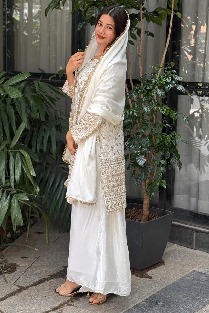 white sharara suit for ramazan eid 