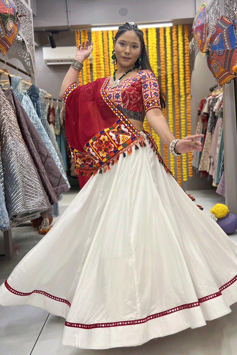 white lehenga with red dupatta