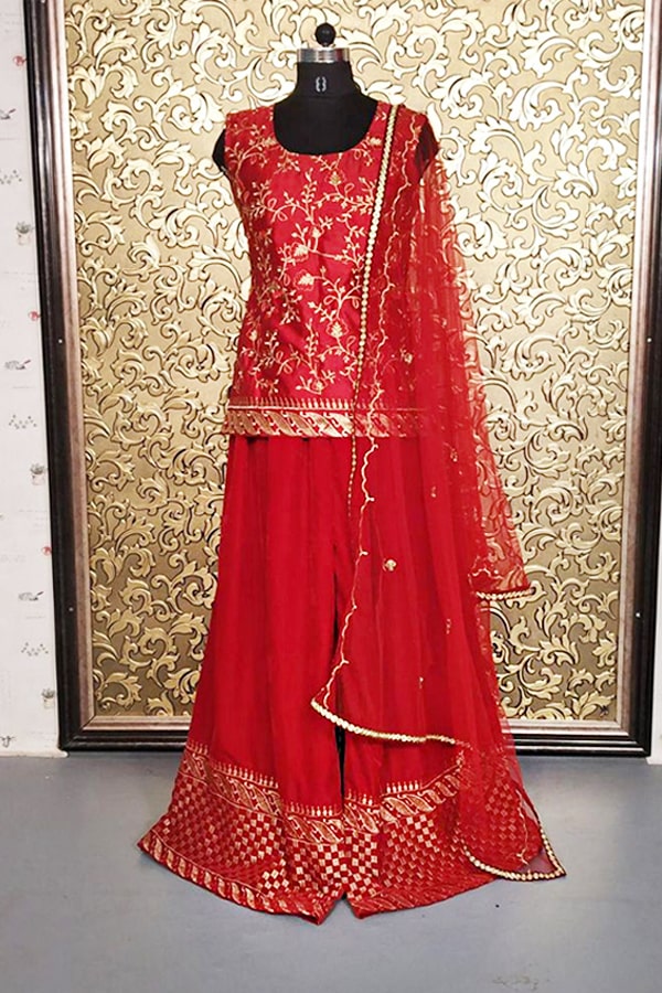 Alia bhatt in traditional dress Red 2021 Sharara