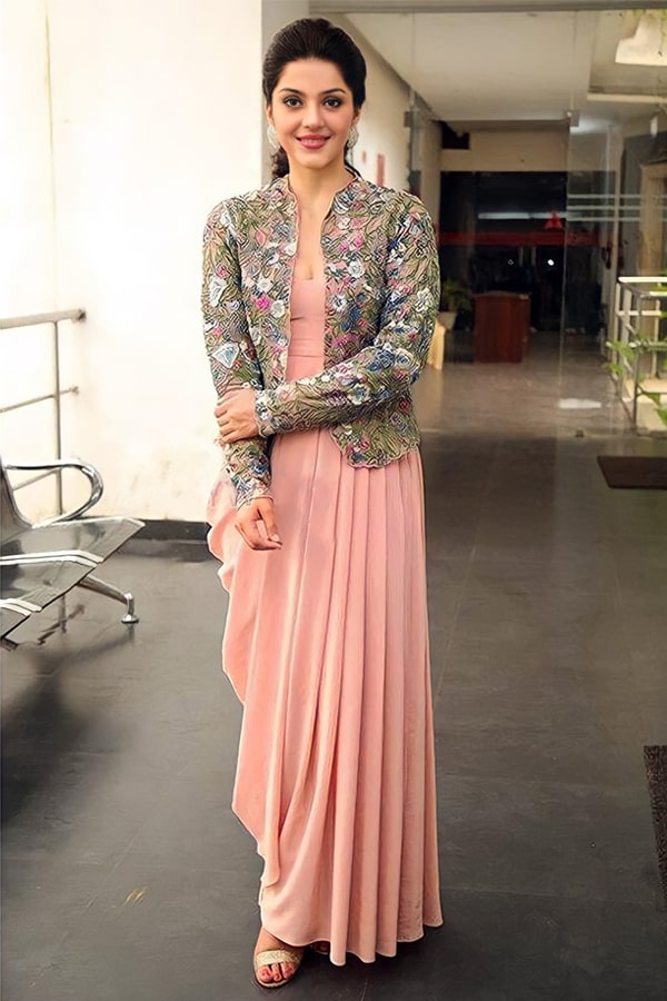 Long Jacket | Dress indian style, Indian fashion dresses, Indian outfits-calidas.vn