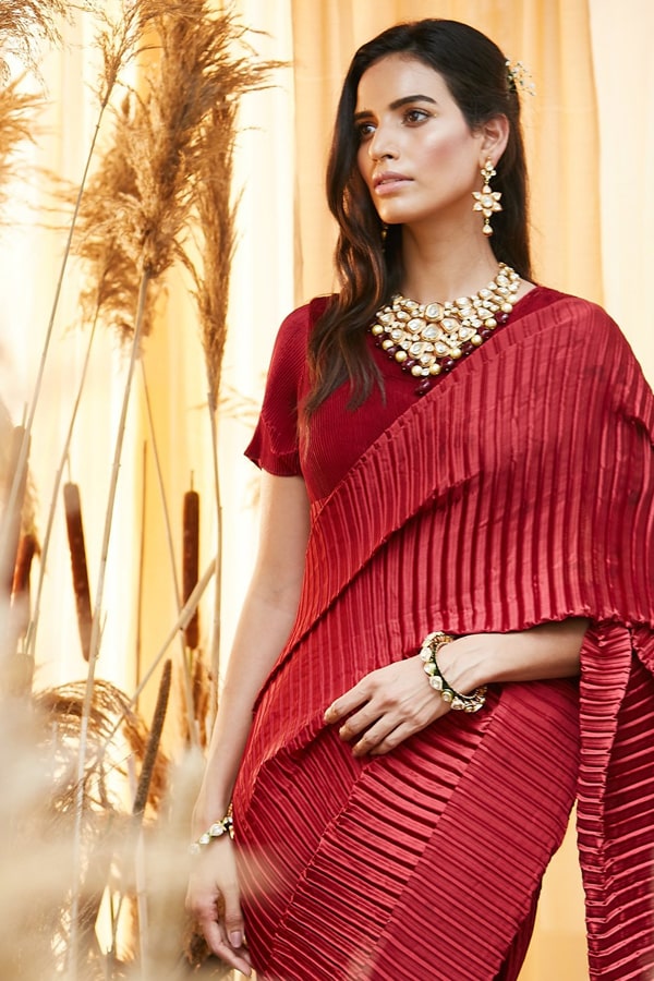 Simple designer sarees for wedding party Red 2021
