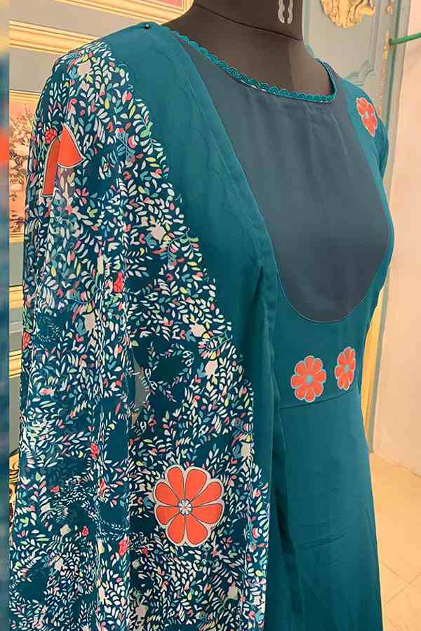 dilwale kajol dress online