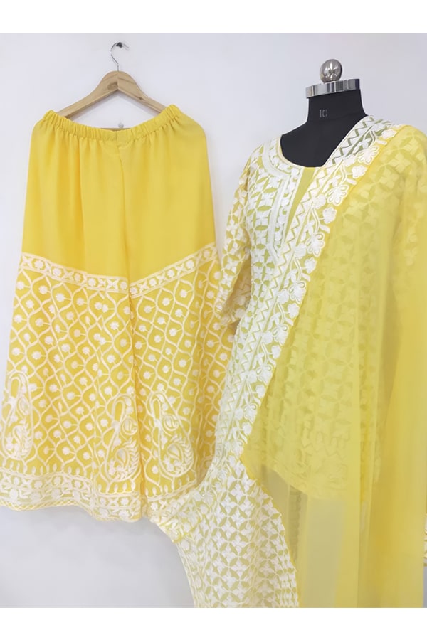 Nora fatehi in Indian dress online Shopping.