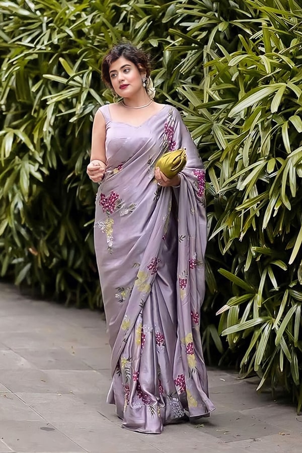 Party wear latest saree design 2021