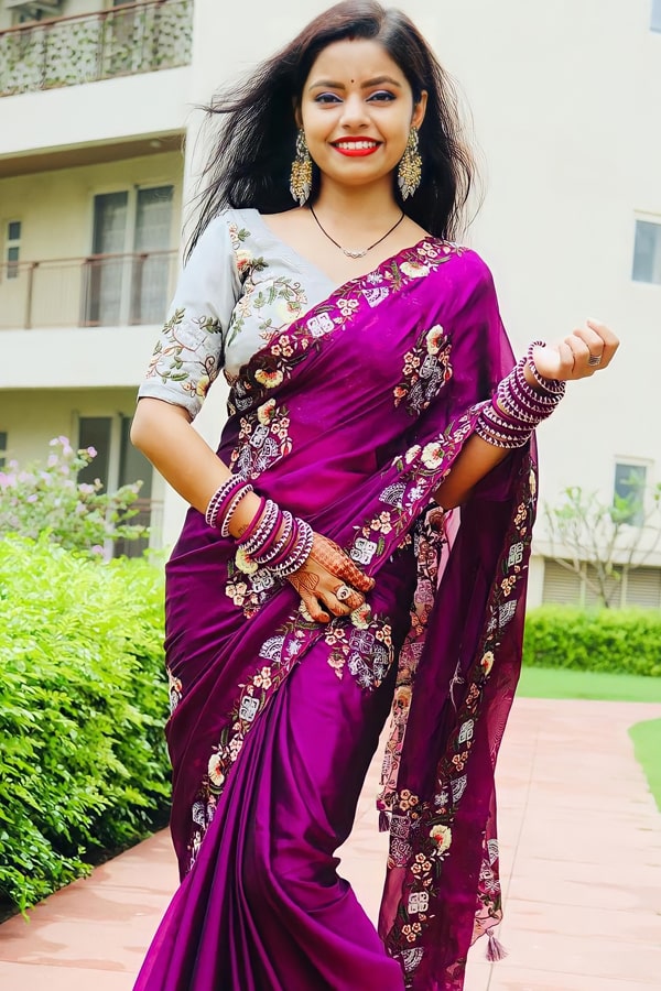 Saraswati puja saree look purple latest