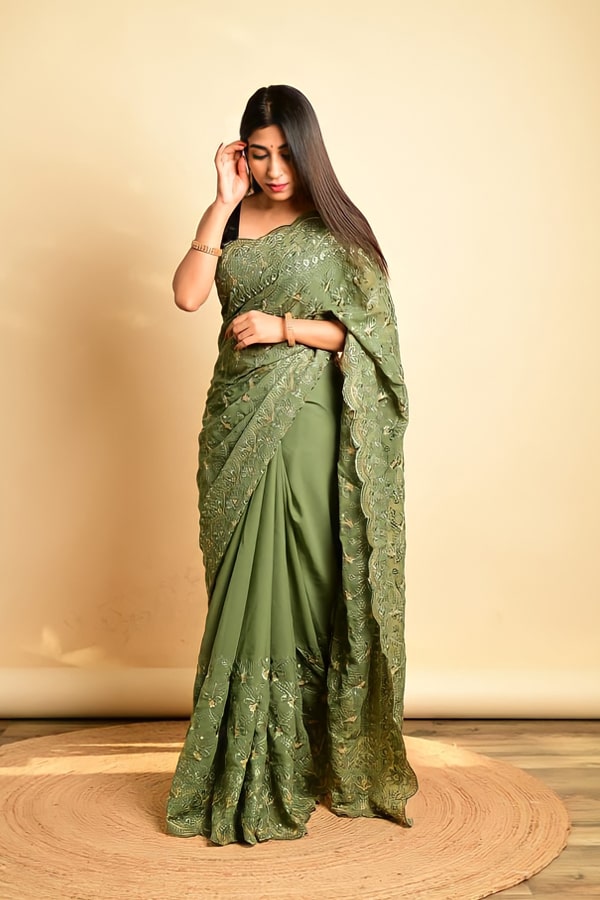 Party wear saree for unmarried girls (2)