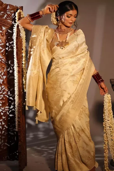 zari banarasi saree look for wedding