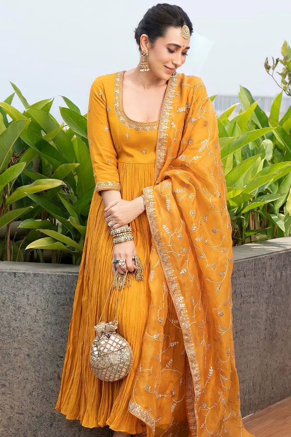 Karishma Kapoor Party Wear Anarkali Gown For Wedding