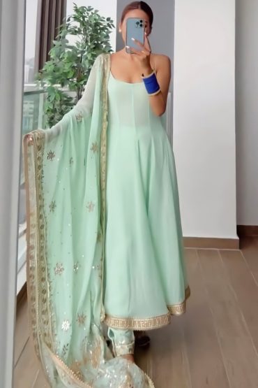 Raksha Bandhan Special Simple Salwar Suit Design For Women