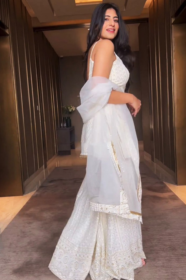white sharara suit for wedding