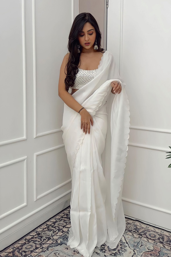 white saree for wedding