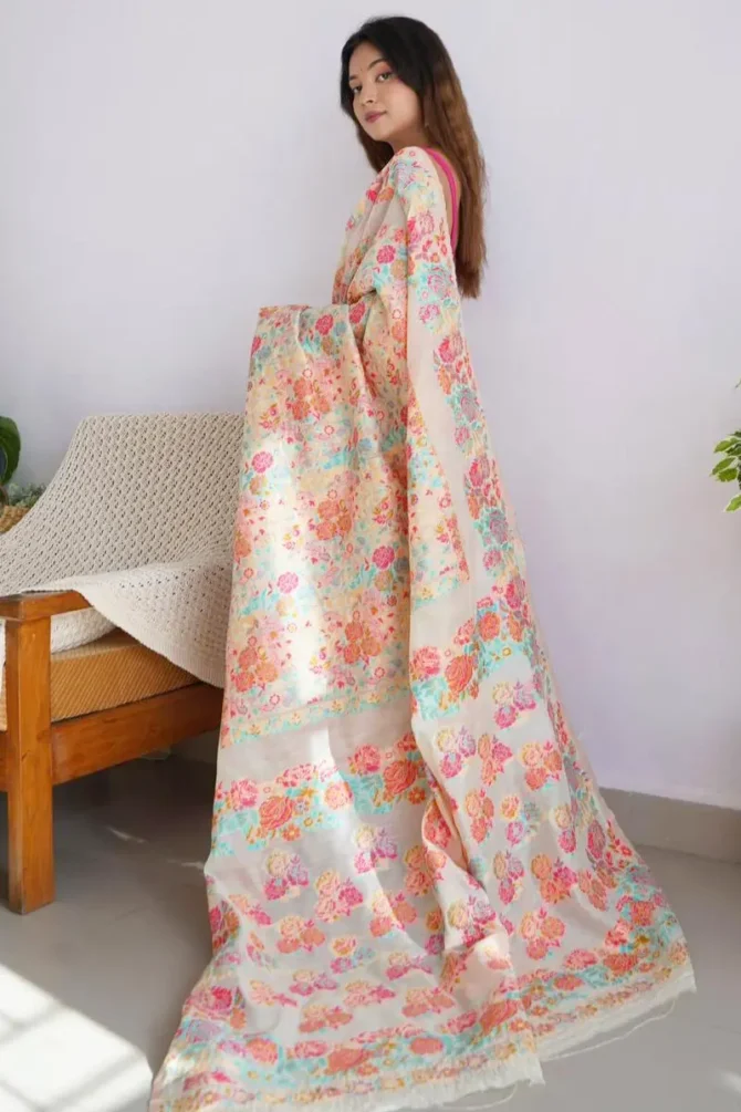 floral print saree design for girls