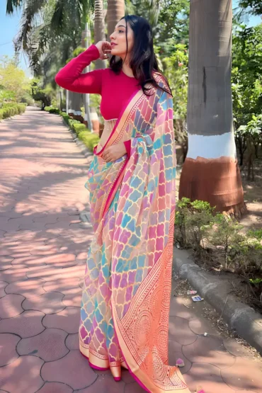 Digital Print New Fancy Saree Party Wear Pink with Green Colour