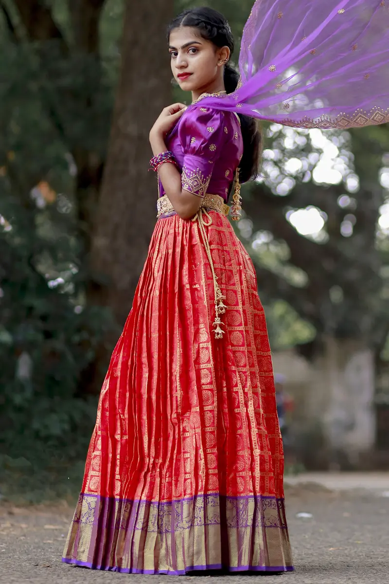 Buy Madhu Fashion Women's Rich Golden Brocade Sleeveless Readymade Saree  Blouse (32) at Amazon.in
